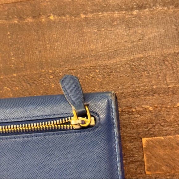 Prada Saffiano Leather Blue Ribbon Gold Long‎ Wallet Guaranteed 100% Authentic - Picture 6 of 15